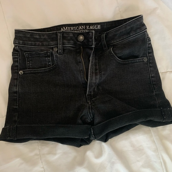 American Eagle Super Super Stretch Blk Jean Shorts - Picture 1 of 3